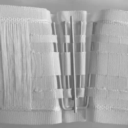 4 poot plooihaak 70 mm longneck in plooiband gordijn