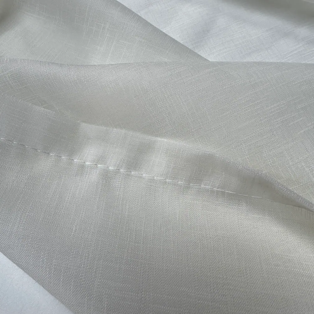 Bibiana Off White met loodveter detail zoom