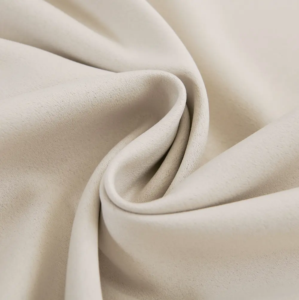 Lemoni semi-verduisterend gordijn met plooiband of ringen off white detail stof