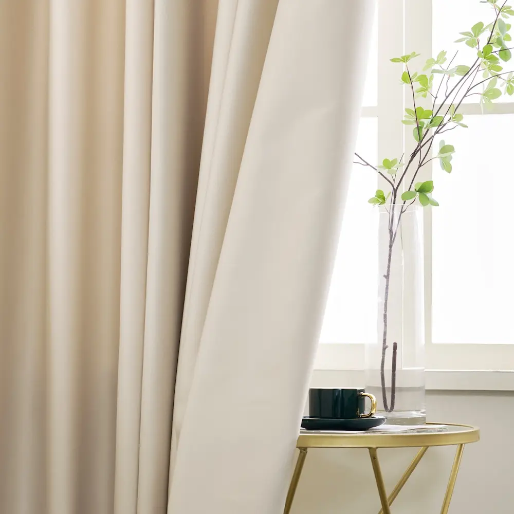 Lemoni plooiband off white semi-verduisterend gordijn vooraanzicht met achterkant