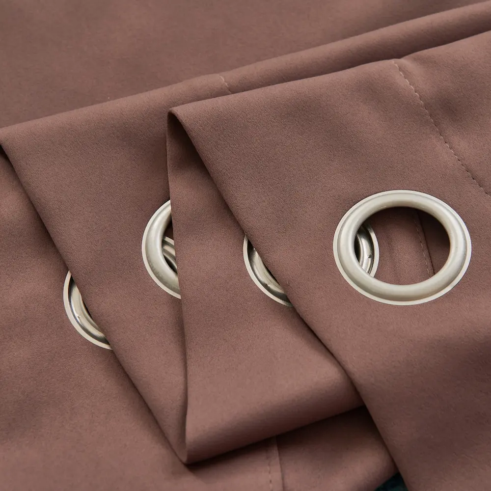 Ruben verduisterend gordijn met ringen - detail ringen