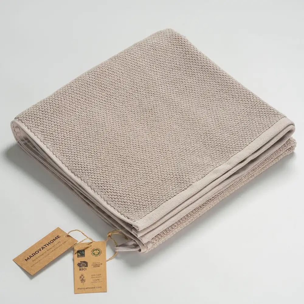 Maroyathome badlaken van 100% katoen in beige