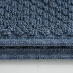 Maroyathome handdoeken van 100% katoen in blauw zijn vakkundig afgewerkt