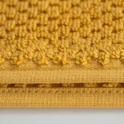 Maroyathome handdoeken van 100% katoen in geel zijn vakkundig afgewerkt