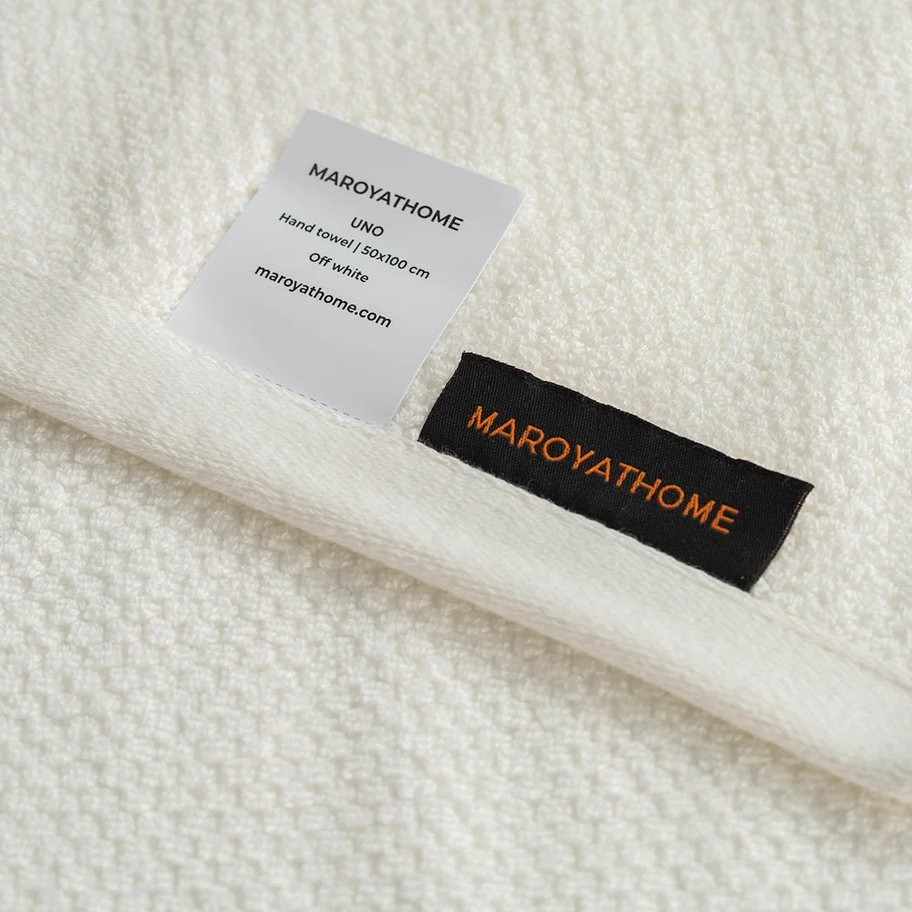 Maroyathome Uno handdoeken off white 100% katoen en gecertifieerd met GOTS en FAIRTRADE