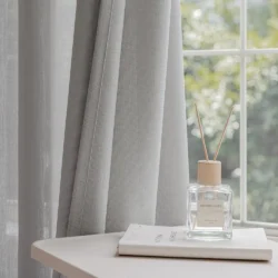 Olivia vitrage licht grijs groen inclusief schelphaken