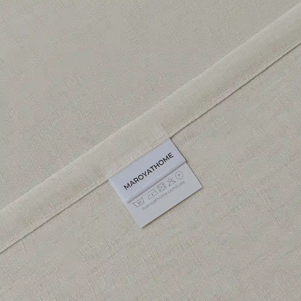 Bibiana kant en klaar vitrage Creme. Van het merk maroyathome.