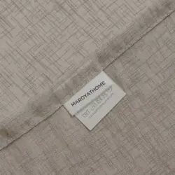 Bibiana kant en klaar vitrage Zandsteen Taupe - Naturel - met loodveter. Inclusief schelphaken en embrasse. Van maroyathome.